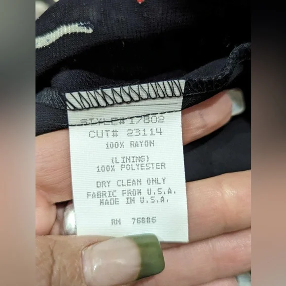 Super artsy unusual vintage top - Picture 7 of 7